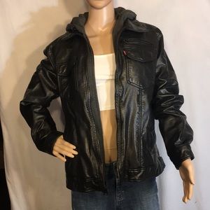 Men's Black Faux Leather Trucker Jacket by Levi, Sz M